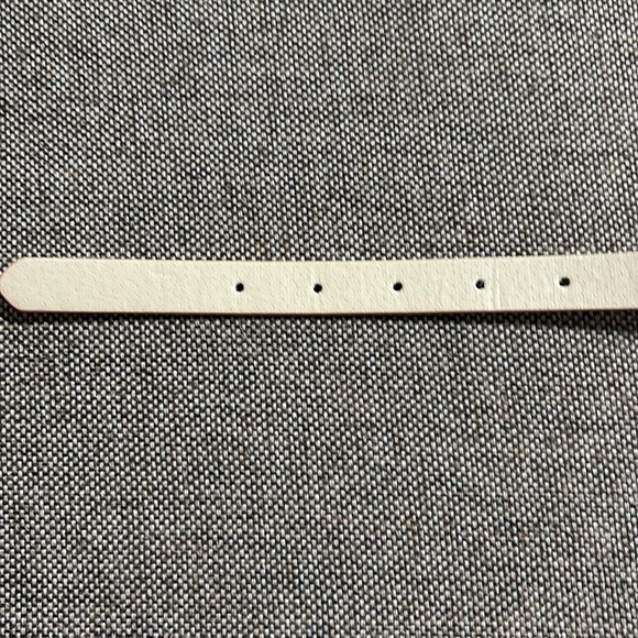 Pretty pink/mauve belt. - Picture 5 of 11